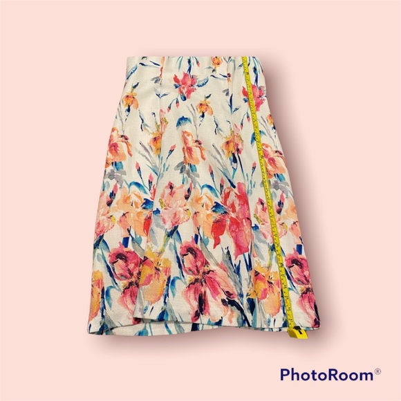 Evan-Picone Black Label Floral Watercolor Sleeveless A-line Dress. - Picture 4 of 6